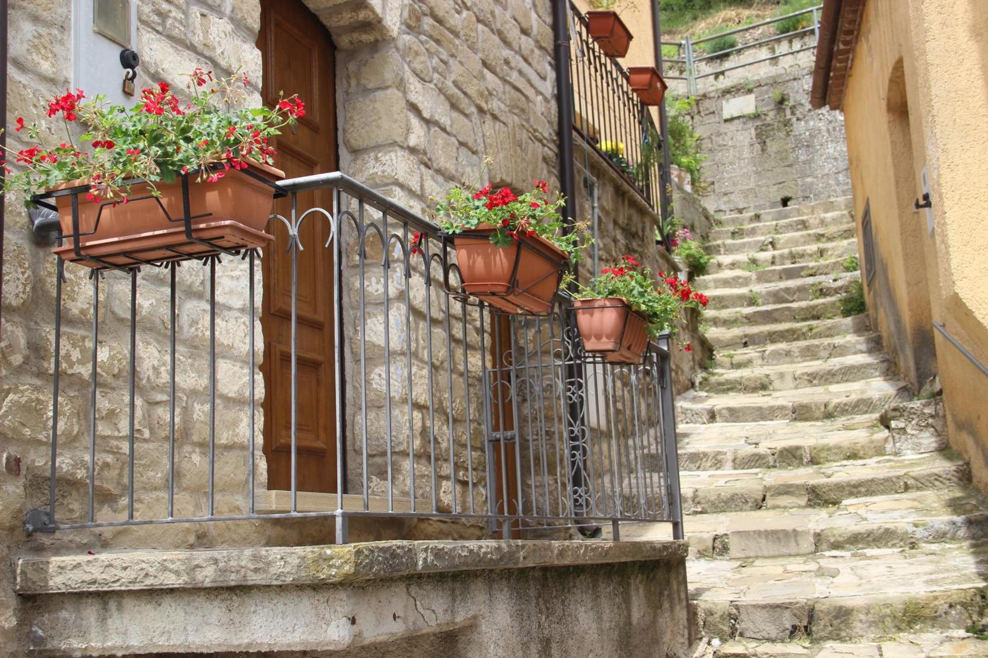 Casa Vacanze Sud E Magia Castelmezzano Exterior foto